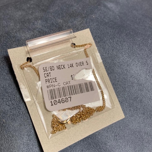 Gold Plated Necklace - Picture 5 of 5